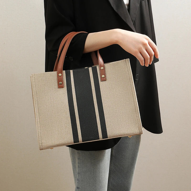 Casual On the Go Tote